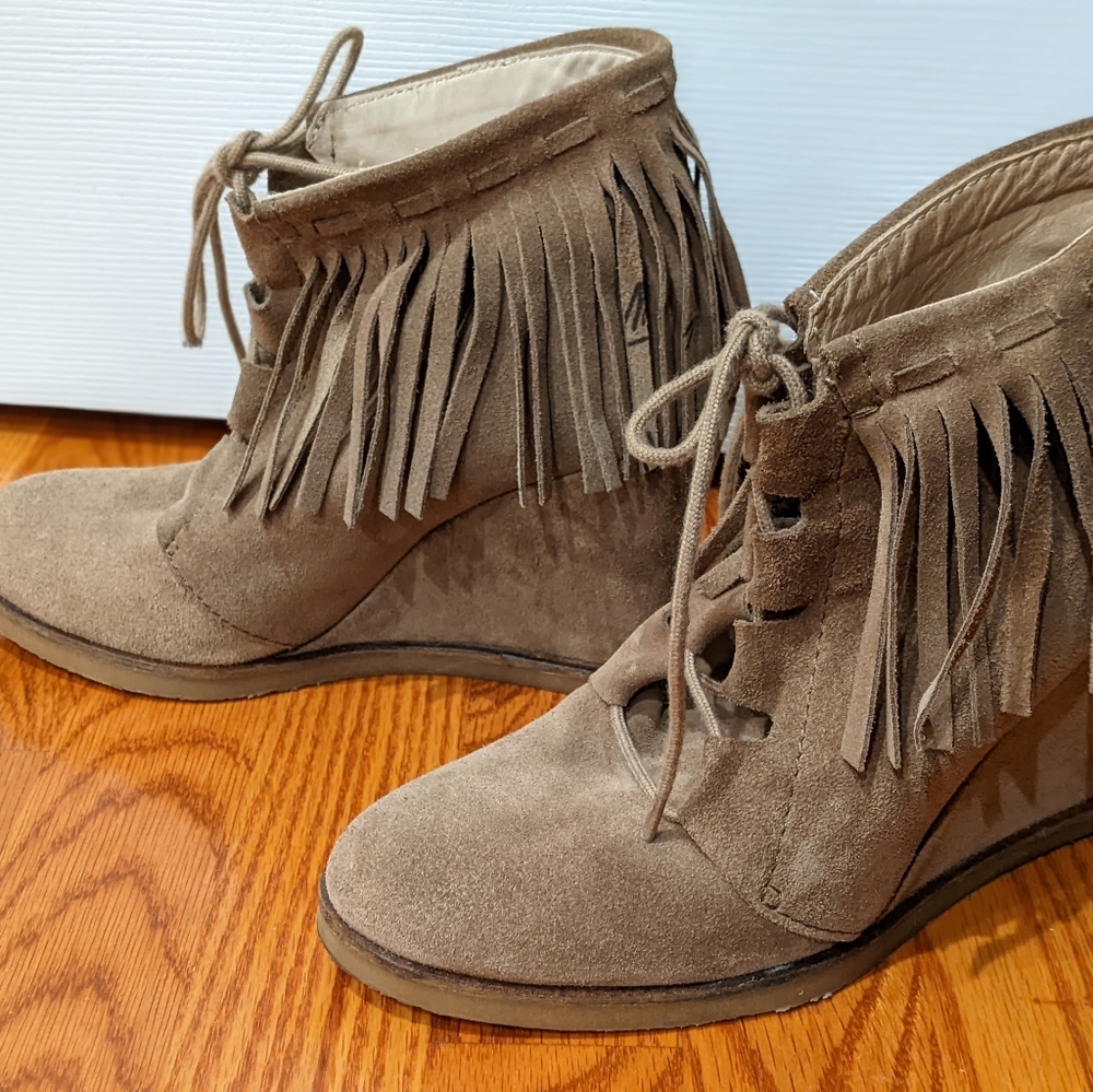 Zara fringed suede tan taupe neutral platform wedge women's retro booties sz 38